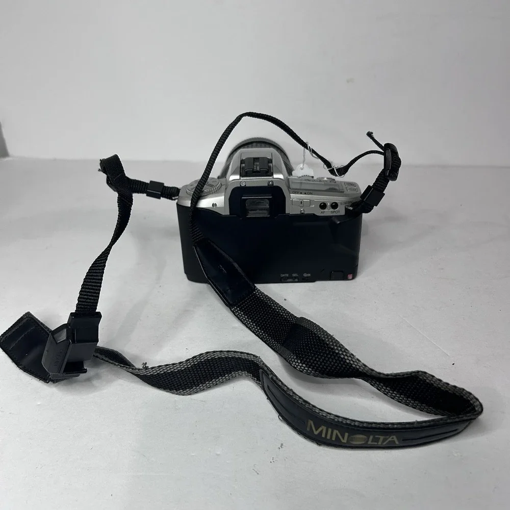 Vtg Minolta Maxxum 3 SLR 35MM Film Camera Kit AF Zoom Lens Bag For Parts Read